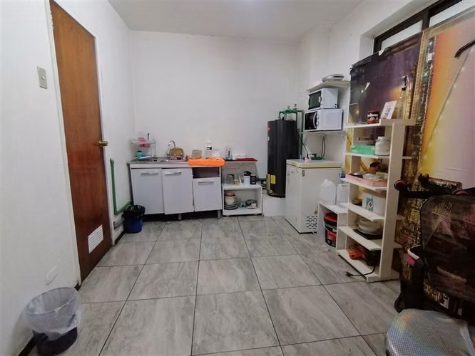 Oficina en arriendo a Pasos de Metro Plaza Armas