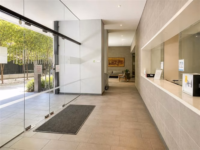 Departamento amoblado en arriendo de 3 dorm. en Las Condes