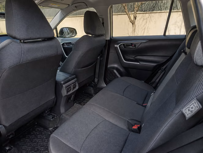 TOYOTA RAV4 LE 2.0 4X2 CVT A20LE2C - 2023 | 4418