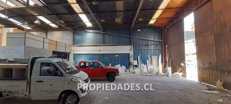 Industrial en arriendo en San Joaquín