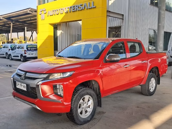 MITSUBISHI L200 2023