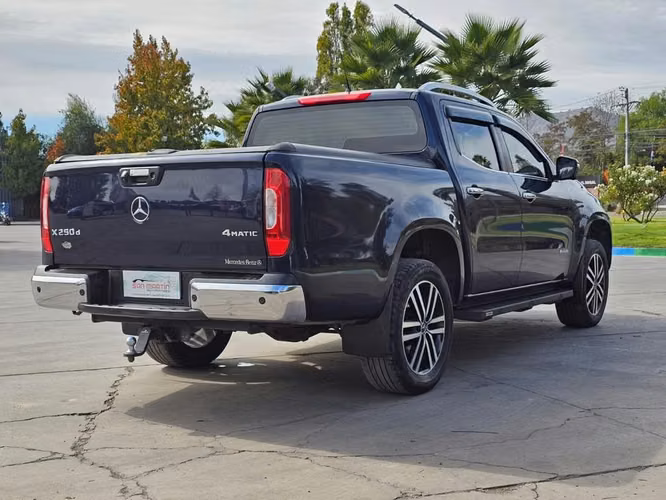 2019 Mercedes-Benz x 250d 4x4 2300