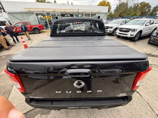 SSANGYONG MUSSO 2.2 LIMITED PLUS 4X4 DIESEL AT