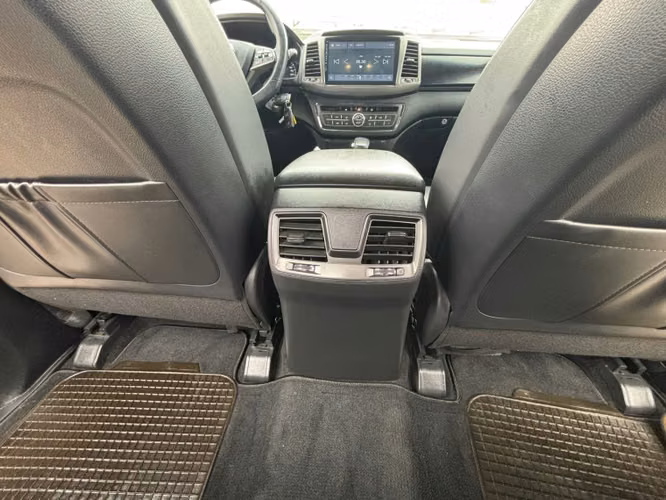 SSANGYONG MUSSO 2.2 LIMITED PLUS 4X4 DIESEL AT