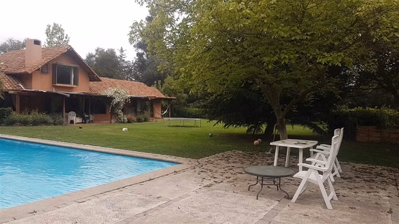 Parcela en arriendo en Colina