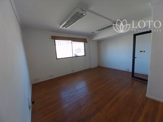 Propiedad comercial en perfecto estado Viña del Mar sector Oriente. - Imagen 8