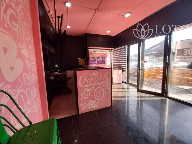 Se arrienda local comercial en Strip center consolidado en Quilpué - Imagen 3