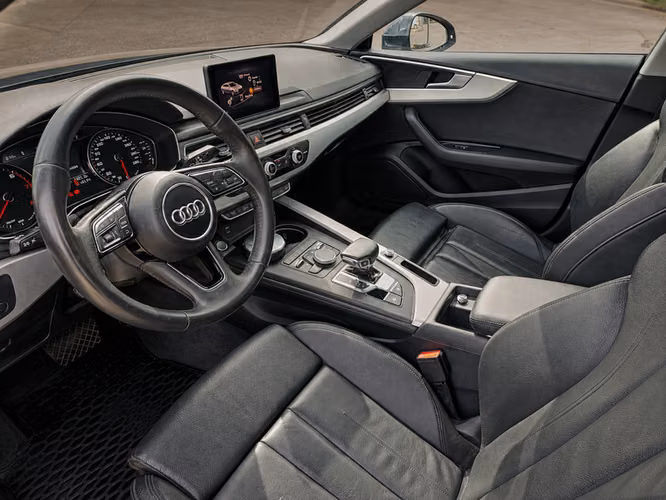AUDI A5 SPORTBACK TFSI 2.0 AUT - 2018 | 4420