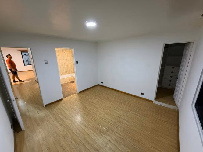 Se vende bonita casa excelente sector - Imagen 7