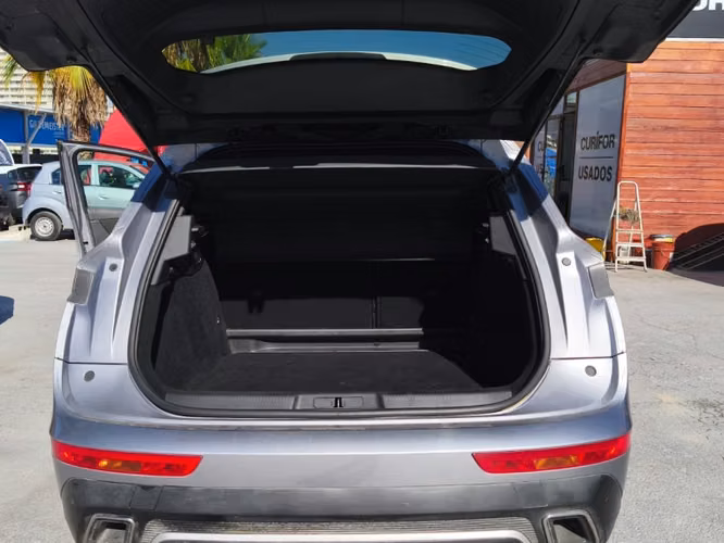 DS DS 7 2.0 CROSSBACK BLUEHDI 180 RIVOLI AT DIESEL - Imagen 7