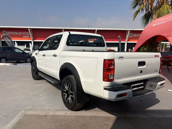 JAC T8 PRO 2.0 LUXURY 4X2 DIESEL MT 4P