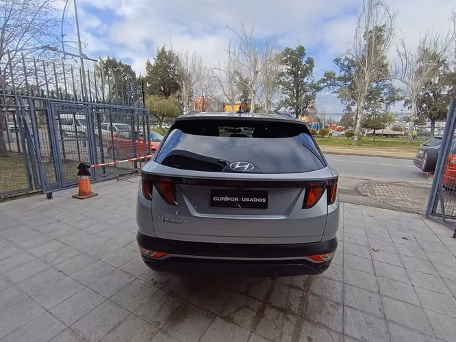 HYUNDAI TUCSON 2.0 NX4 PLUS MT - Imagen 6