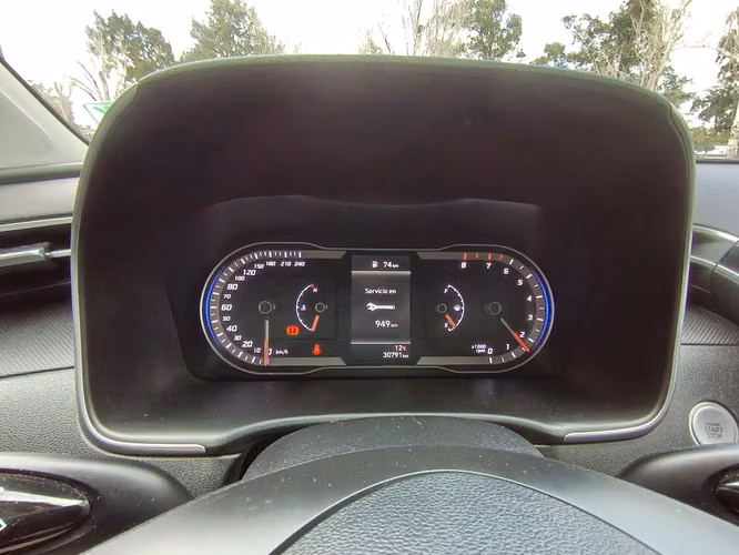 HYUNDAI TUCSON 2.0 NX4 PLUS MT - Imagen 13