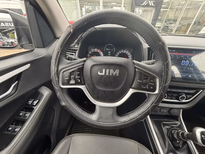 JIM RE-MAX CRDI DC 4X4 2.5