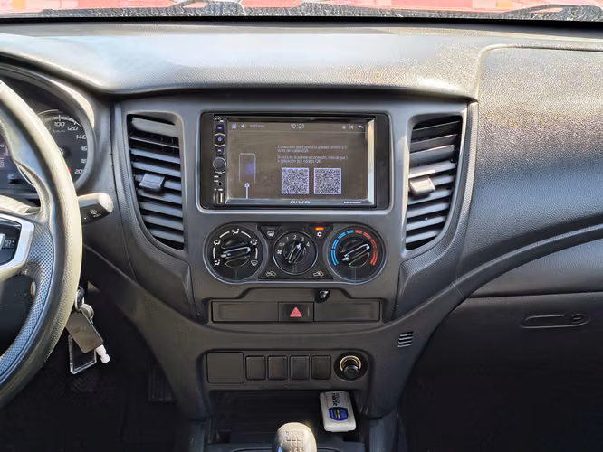 MITSUBISHI L200 2022 - Imagen 15