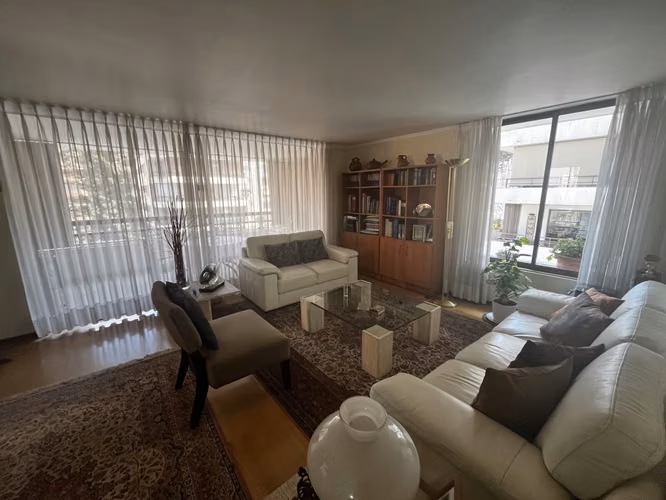Piso 6 en El Golf + 3D + 3B + Servicios + 2E