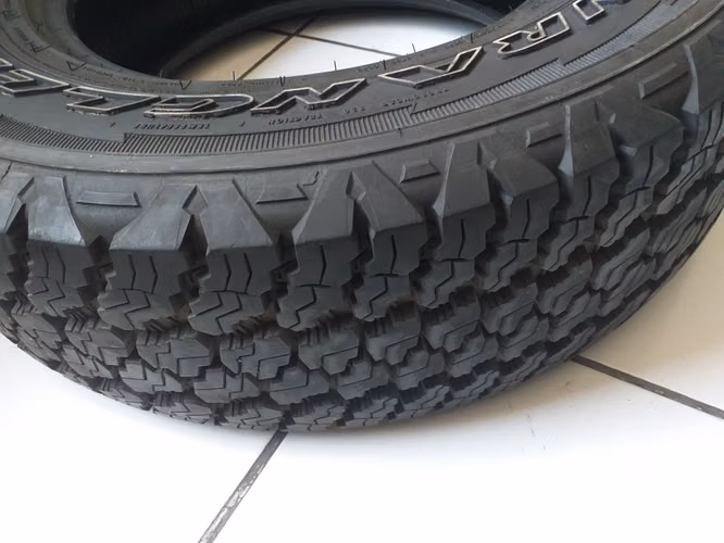 Neumaticos Good Year Wrangler P245/ 75 R17 110T