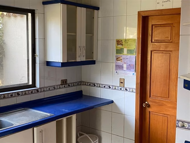 AP765 210 m2 en 4000 de terreno, 3D 2B estar y servicios