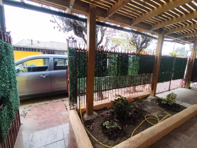¡Oportunidad en Conchalí! Casa 4D/1B con Gran Terr