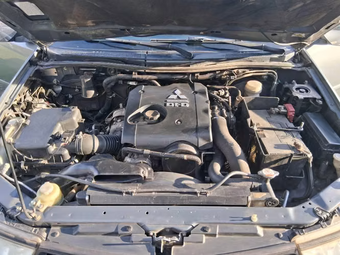 Mitsubishi Montero Sport g2 2016 4WD Automática