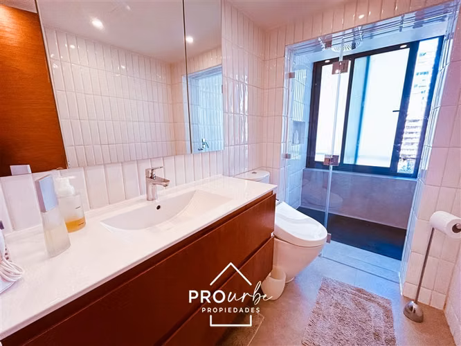 El Golf, Remodelado, 3 dorm, sala de estar, de lujo, unico - Imagen 26