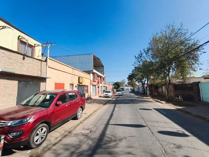 Casa amplio terreno , para inversión , remodelar - Imagen 5