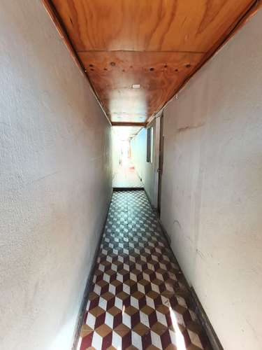 Casa amplio terreno , para inversión , remodelar - Imagen 8