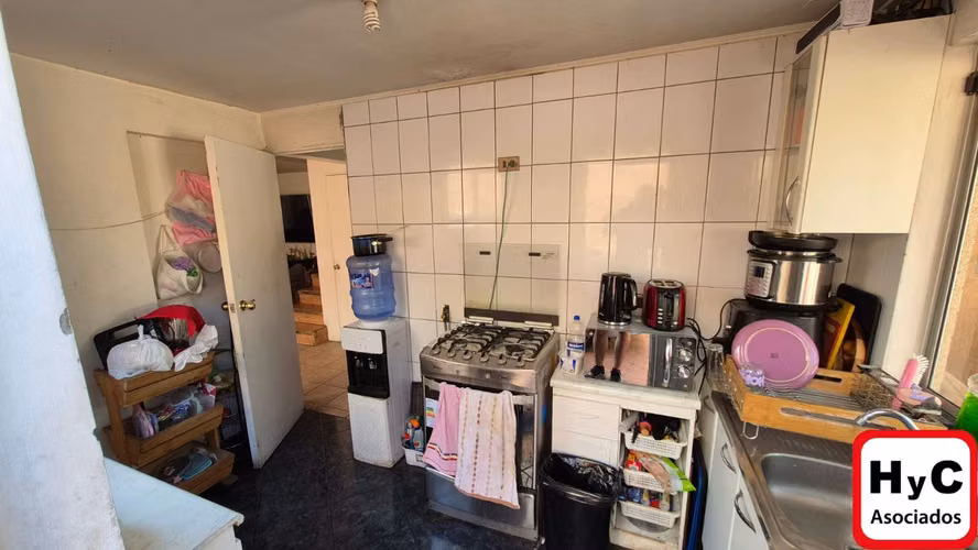 Vendo Casa en Altos De Quilicura 5D y 3B/ 2E/ Piscina Gran Oportunidad. - Imagen 18