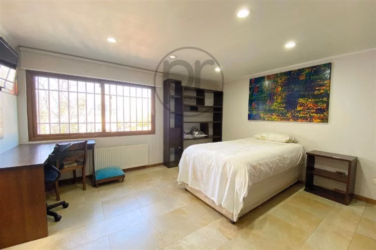 Venta casa Sta. María Manquehue, ideal familia numerosa - Imagen 21