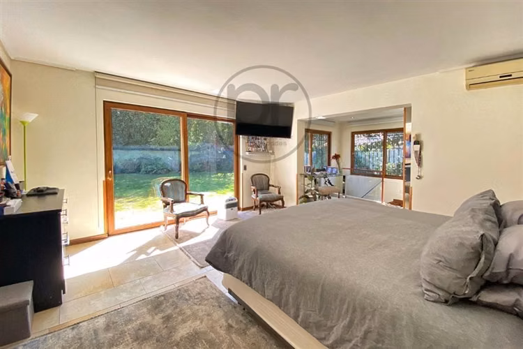 Venta casa Sta. María Manquehue, ideal familia numerosa - Imagen 9