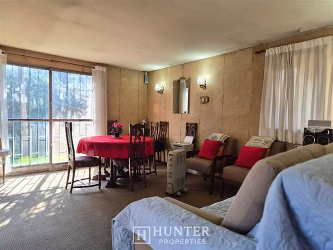 Oportunidad, casa en gran terreno, La Reina - Imagen 8