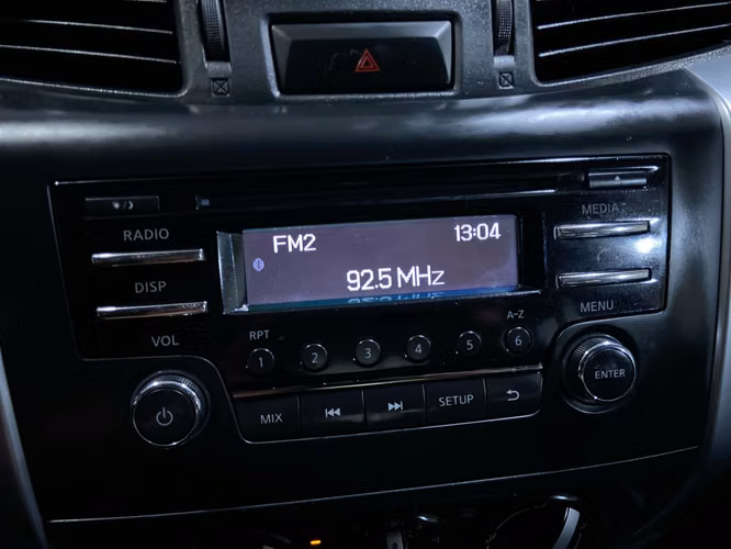 NAVARA SE 4X2 SXDW52-SANTIAGO - Imagen 15