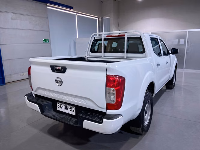 NAVARA SE 4X2 SXDW52-SANTIAGO - Imagen 4