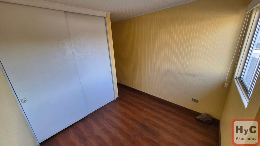 Arriendo oficinas en Quilicura 8 privados 9-B y 2- E metro lo Cruzat.