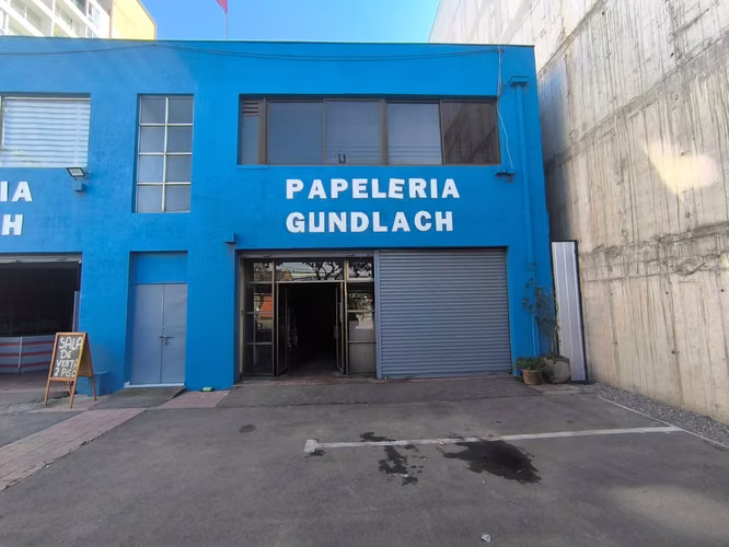 Local Comercial P2 en Arriendo-zona de descarga (180408) - Imagen 2