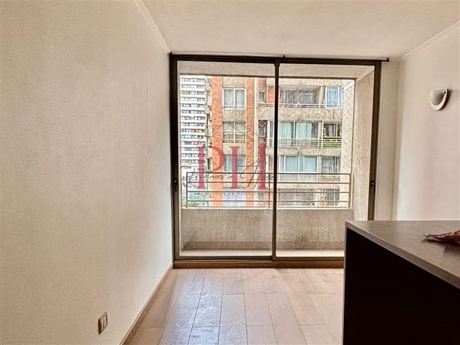 Departamento en arriendo de 2D cercano Paseo Bulnes Santiago - Imagen 6