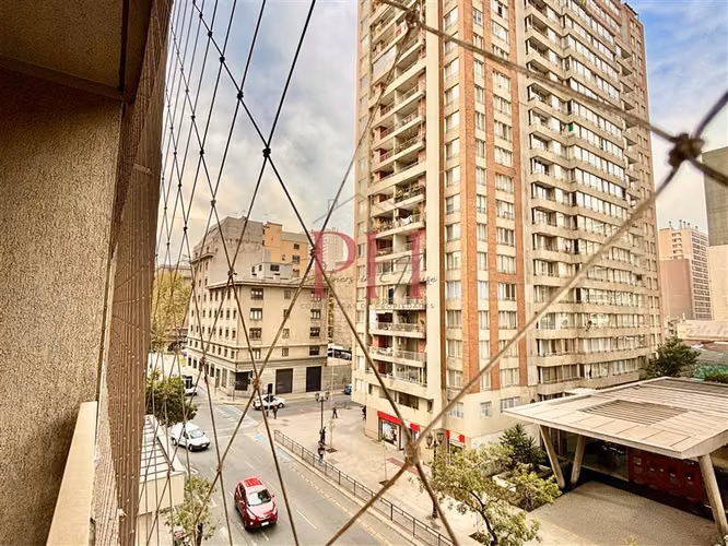 Departamento en arriendo de 2D cercano Paseo Bulnes Santiago - Imagen 7