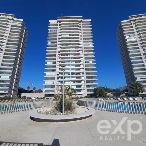 Departamento en arriendo / primera línea Costa Herradura