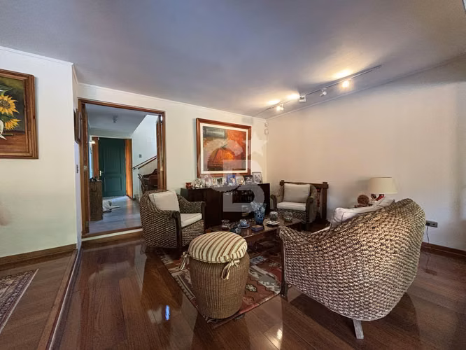 Casa en Condominio: Piscina, Terrazas y Espacios Amplios - Imagen 5