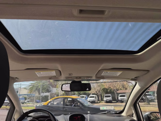 FORD FIESTA TITANIUM 1.6 MEC FULL TECHO AIRE AIRBAG VER EN LAS CONDES 2013
