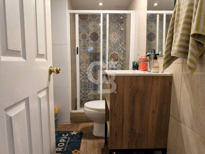 Excelente casa en pasaje cerrado - Imagen 16