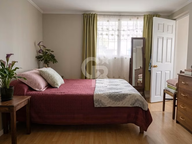 Excelente casa en pasaje cerrado - Imagen 9