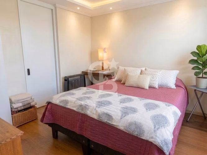 Excelente casa en pasaje cerrado - Imagen 8