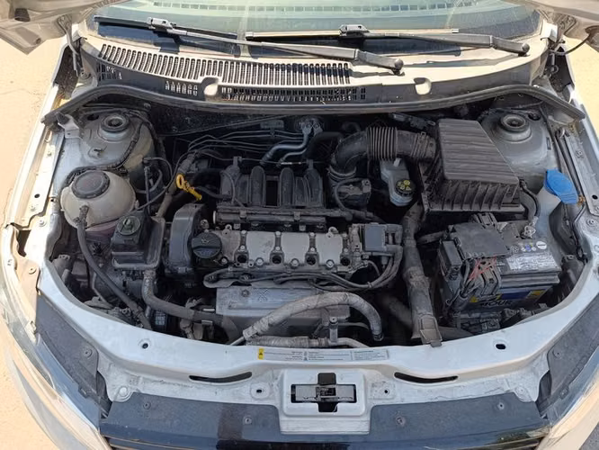 VOLKSWAGEN VOYAGE HIGHLINE 1.6 - 2019 | 2754