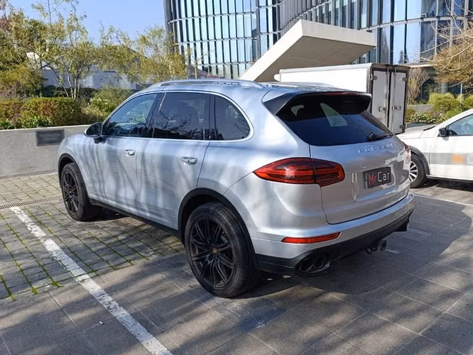 PORSCHE CAYENNE V6 E2 II - 2016 | 2701