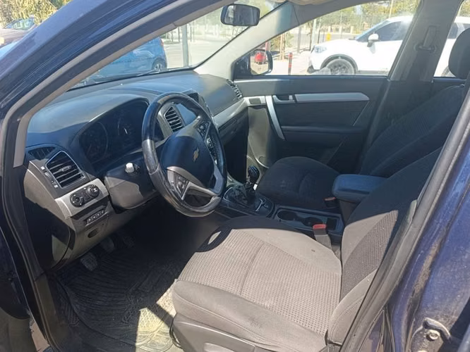 CHEVROLET CAPTIVA 6 LS 2.2D FWD 6MT - 2018 | 2760 - Imagen 5