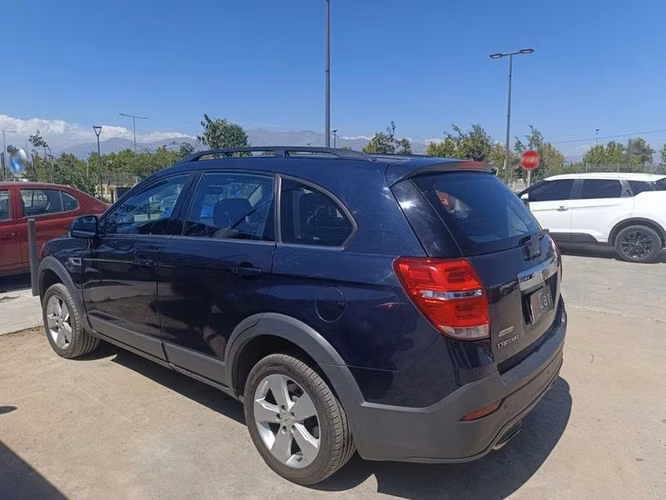 CHEVROLET CAPTIVA 6 LS 2.2D FWD 6MT - 2018 | 2760 - Imagen 2