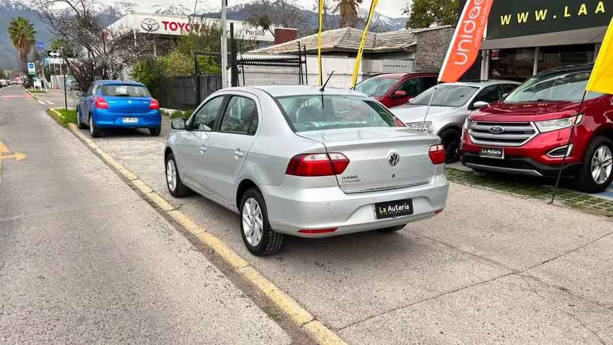 Volkswagen Voyage 1.6 TRENDLINE AC 2AB (2022) - Imagen 3
