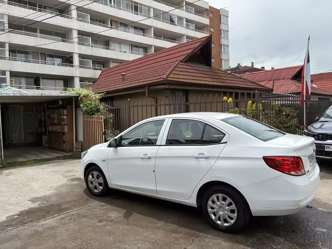Vendo auto Chevrolet Sail 2022 , 70.000 km impecable, Dueño. - Imagen 2