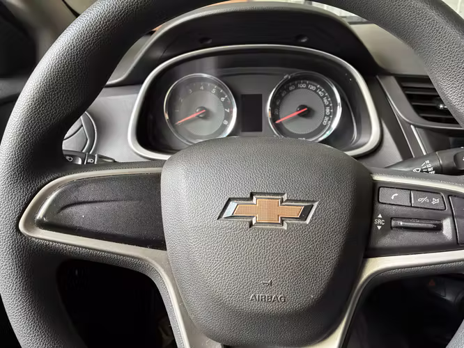 Vendo auto Chevrolet Sail 2022 , 70.000 km impecable, Dueño. - Imagen 4